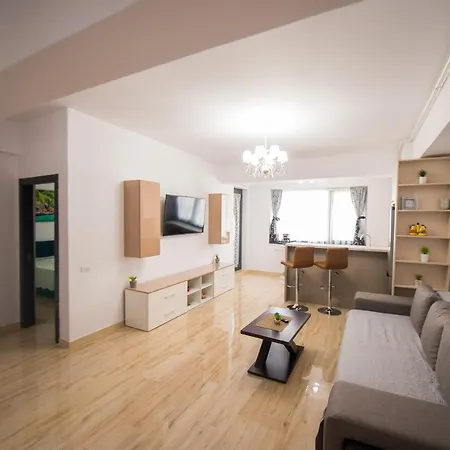 דירה Apartel Camelia מאמאיה